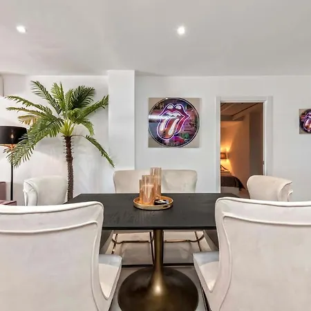 Puerto Portals Suites Mallorca Apartmán *